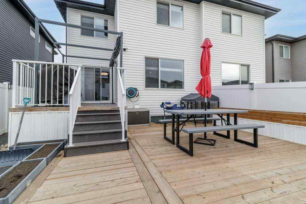 MLS® A2267115 - 33 Earl Close  in Evergreen Red Deer, Residential