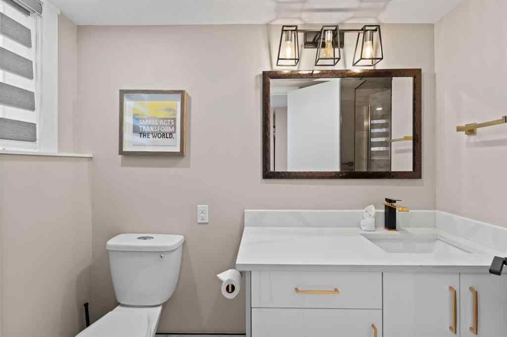 MLS® A2267116 - 3832 40 Avenue NW in Varsity Calgary, Residential