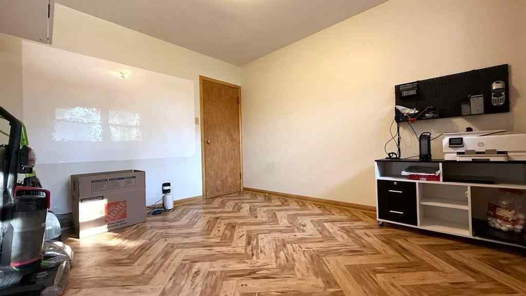 MLS® A2267117 - 217 3 Street S in NONE Vulcan, Residential