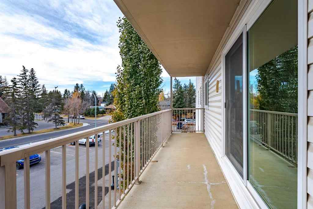 MLS® A2267119 - Unit #301 3420 50 Street NW in Varsity Calgary, Residential