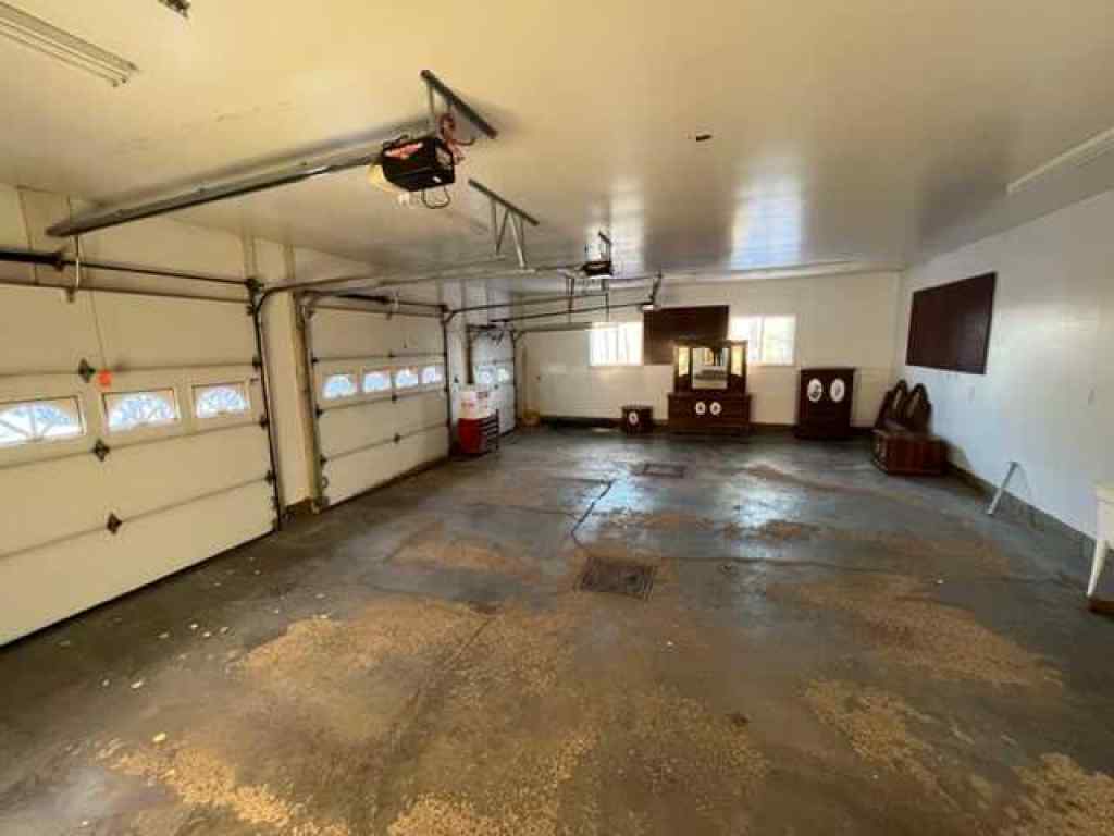 MLS® A2267120 - 2 Chonkolay Drive   in NONE High Level, Residential