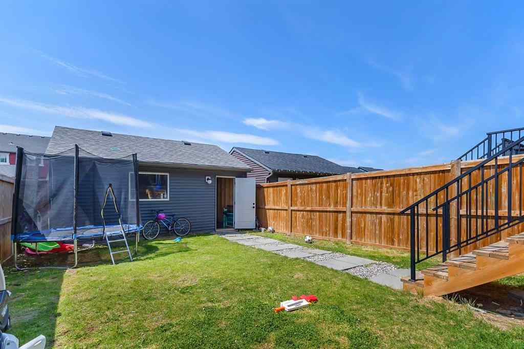 MLS® A2267121 - 117 Highview Gate SE in Lanark Airdrie, Residential