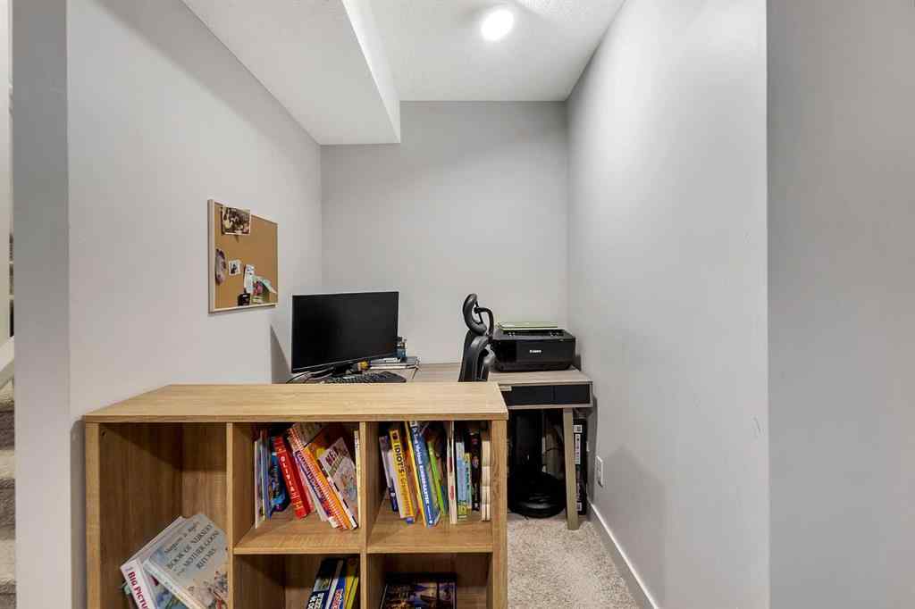 MLS® A2267121 - 117 Highview Gate SE in Lanark Airdrie, Residential