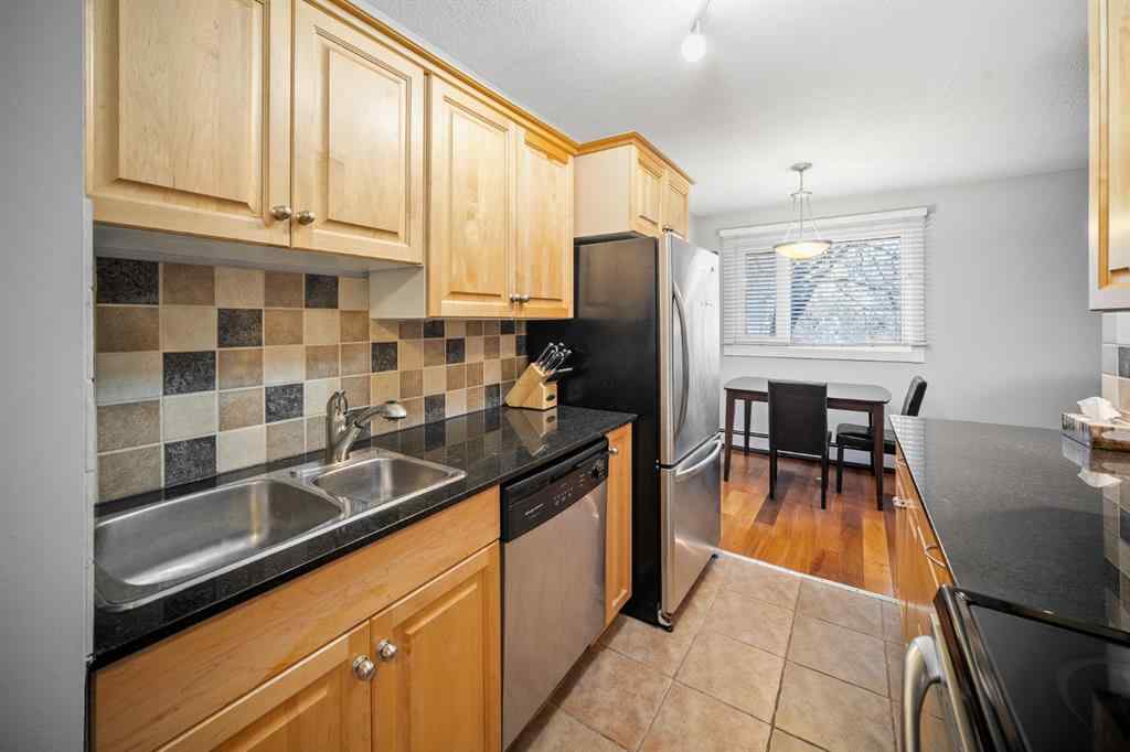 MLS® A2267123 - Unit #203 1719 11 Avenue SW in Sunalta Calgary, Residential