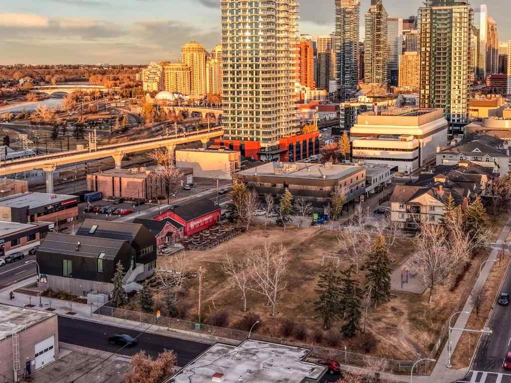 MLS® A2267123 - Unit #203 1719 11 Avenue SW in Sunalta Calgary, Residential