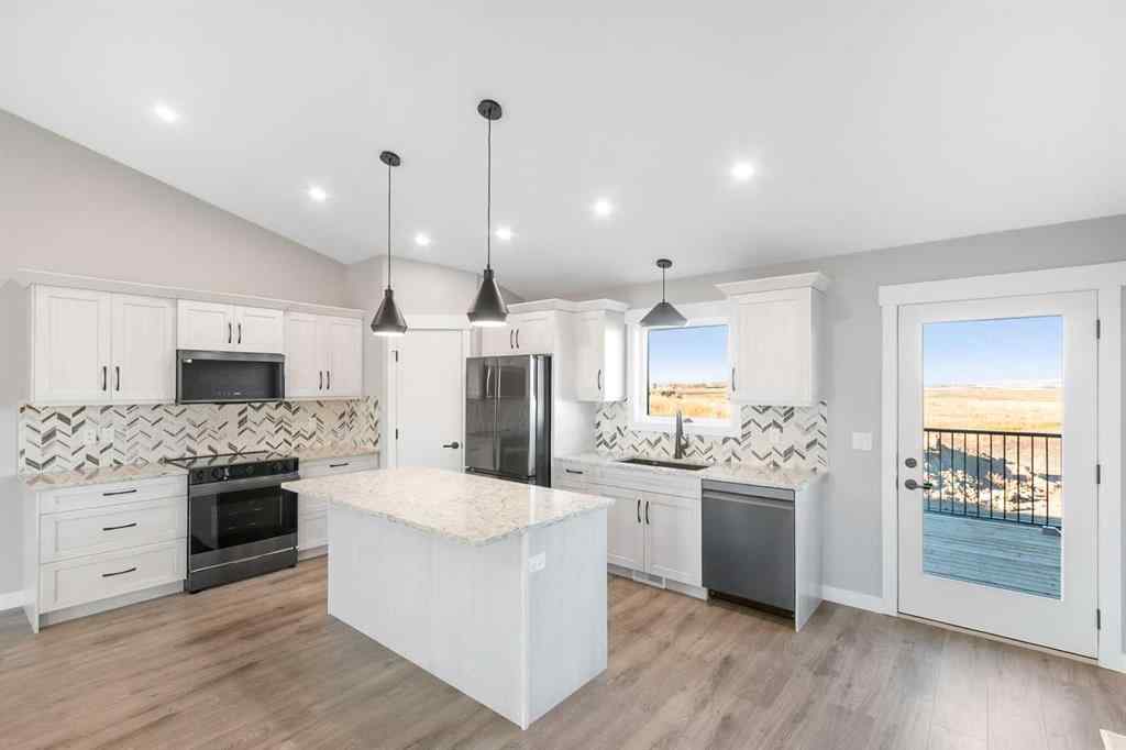 MLS® A2267124 - 3422 Victory Way  in NONE Olds, Residential