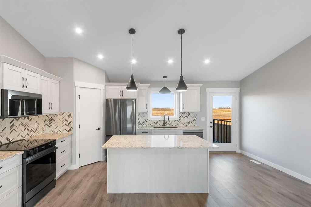 MLS® A2267124 - 3422 Victory Way  in NONE Olds, Residential