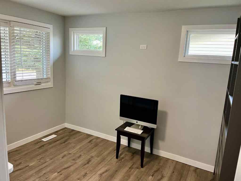 MLS® A2267127 - 5407 53 Street  in NONE Rocky Mountain House, Residential