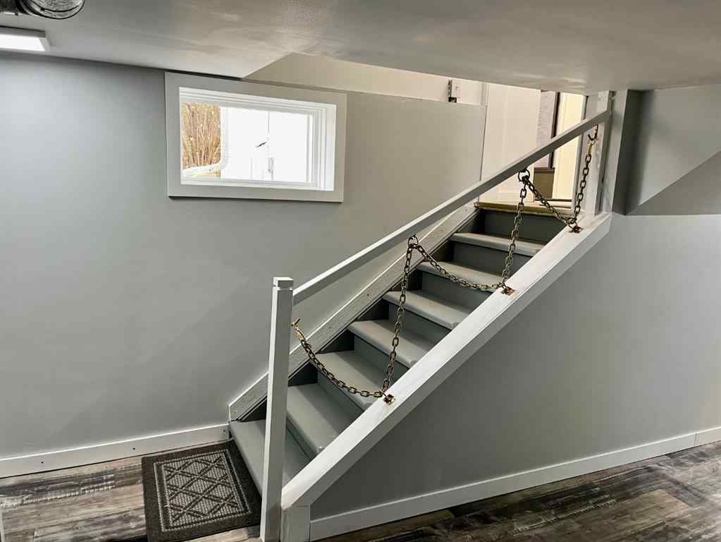 MLS® A2267127 - 5407 53 Street  in NONE Rocky Mountain House, Residential