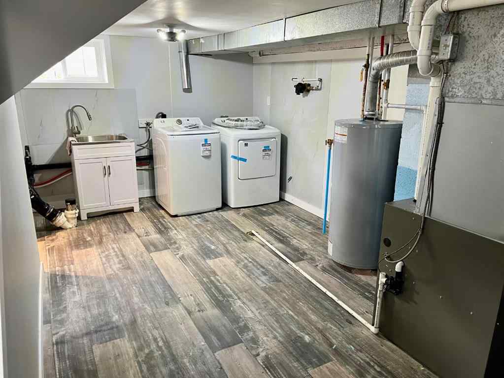 MLS® A2267127 - 5407 53 Street  in NONE Rocky Mountain House, Residential