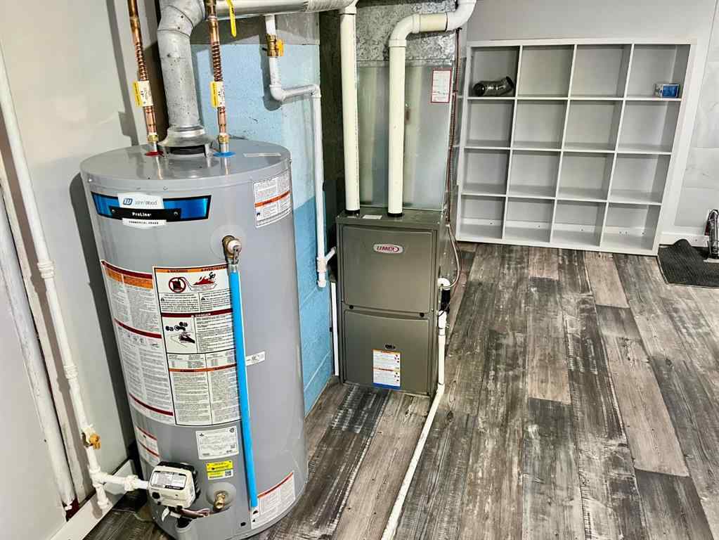 MLS® A2267127 - 5407 53 Street  in NONE Rocky Mountain House, Residential