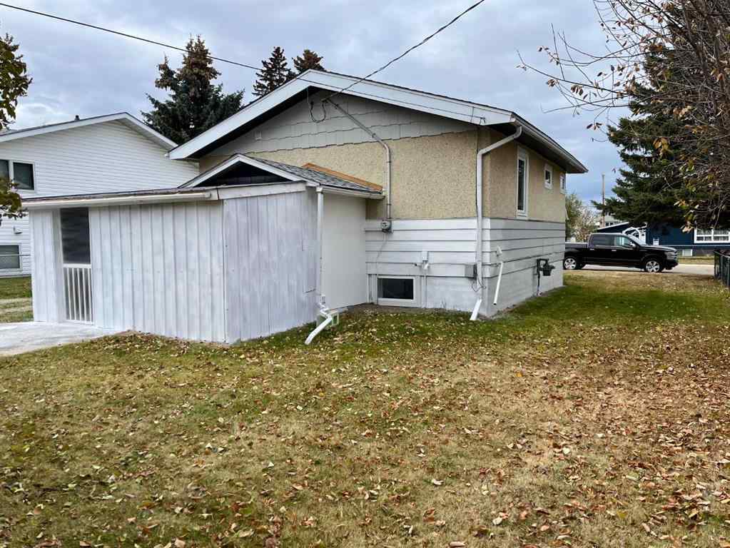 MLS® A2267127 - 5407 53 Street  in NONE Rocky Mountain House, Residential