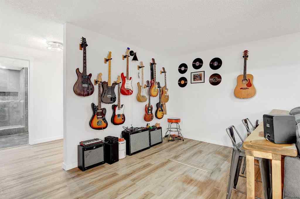 MLS® A2267128 - 6406 94A Street  in Country Club Estates Grande Prairie, Residential