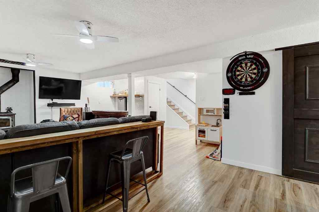 MLS® A2267128 - 6406 94A Street  in Country Club Estates Grande Prairie, Residential