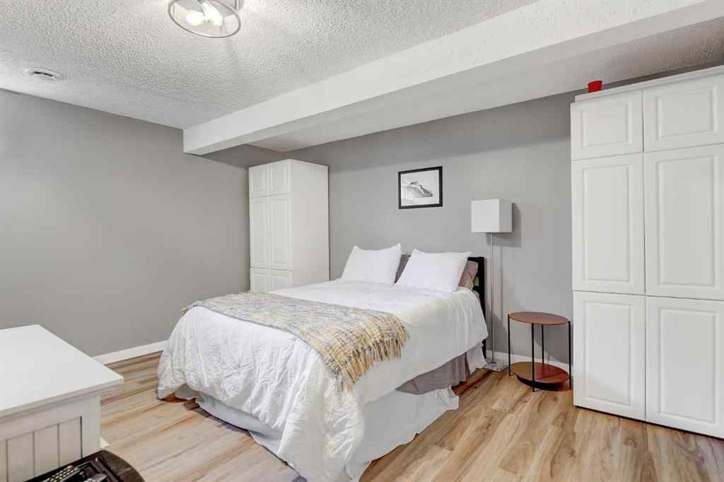 MLS® A2267128 - 6406 94A Street  in Country Club Estates Grande Prairie, Residential