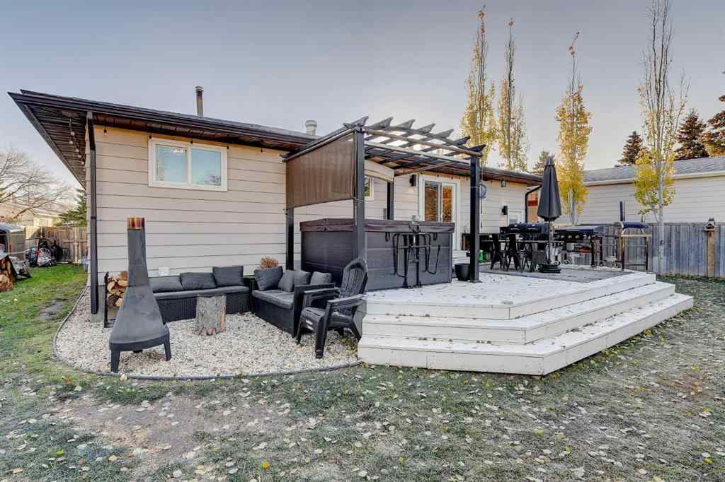 MLS® A2267128 - 6406 94A Street  in Country Club Estates Grande Prairie, Residential