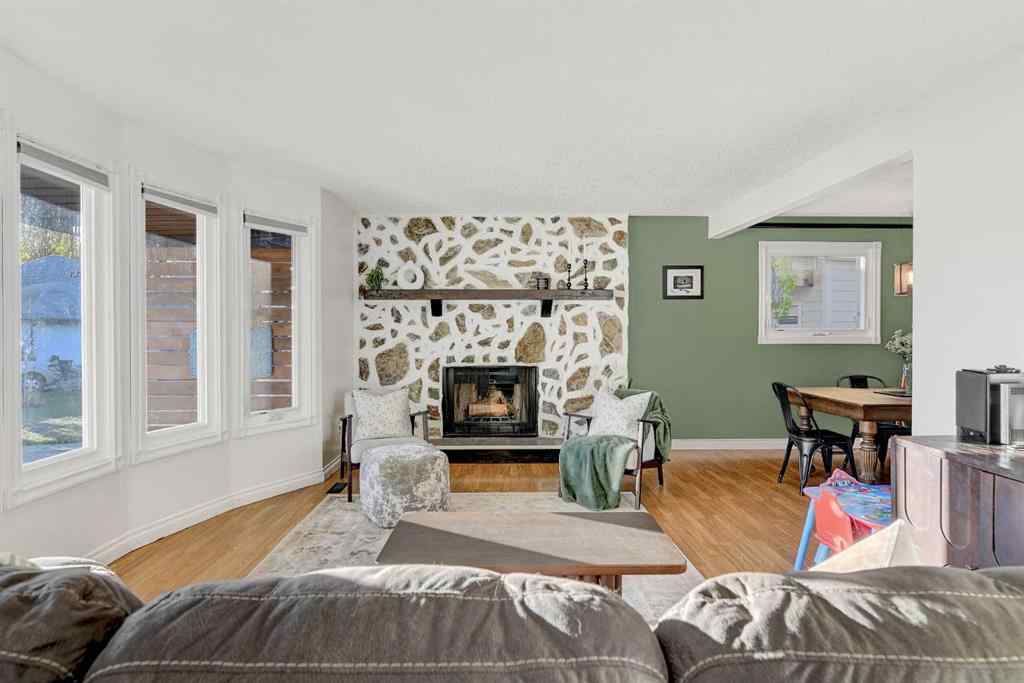 MLS® A2267128 - 6406 94A Street  in Country Club Estates Grande Prairie, Residential