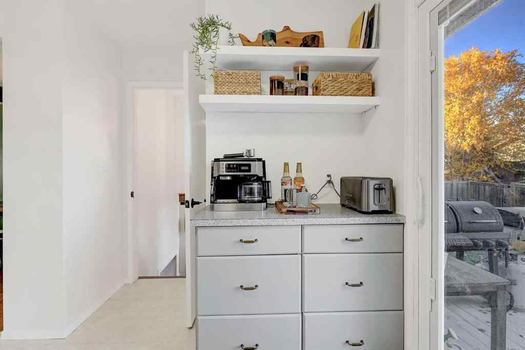 MLS® A2267128 - 6406 94A Street  in Country Club Estates Grande Prairie, Residential