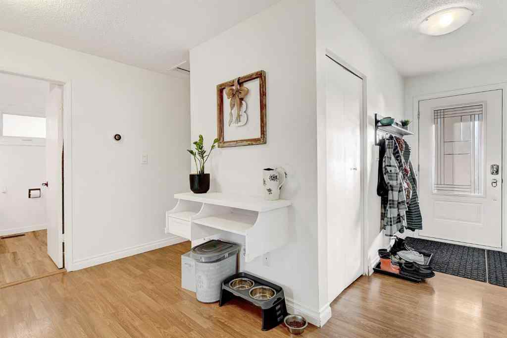 MLS® A2267128 - 6406 94A Street  in Country Club Estates Grande Prairie, Residential