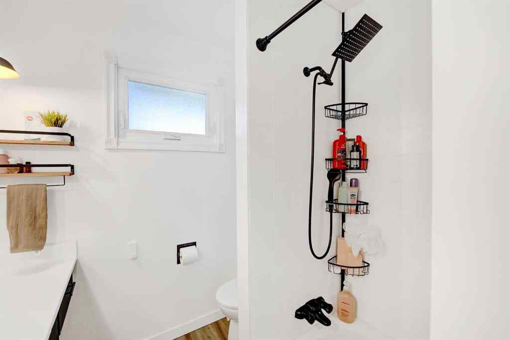 MLS® A2267128 - 6406 94A Street  in Country Club Estates Grande Prairie, Residential