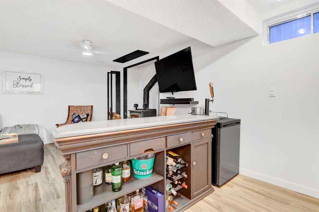 MLS® A2267128 - 6406 94A Street  in Country Club Estates Grande Prairie, Residential