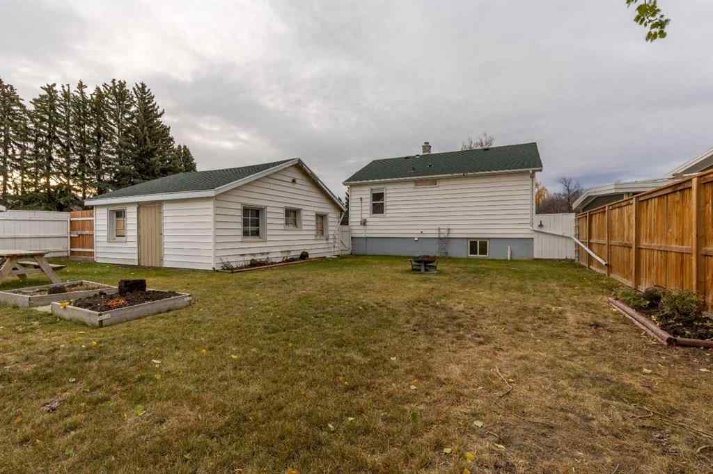 MLS® A2267131 - 315 Dieppe Boulevard S in Glendale Lethbridge, Residential