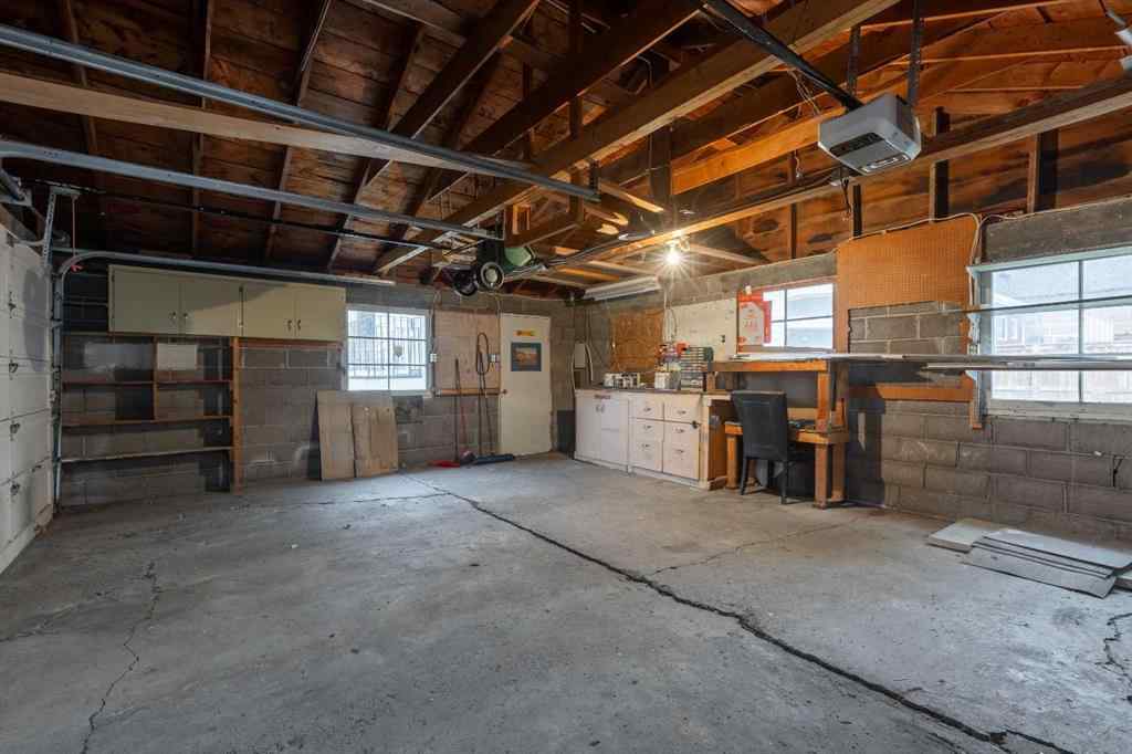 MLS® A2267131 - 315 Dieppe Boulevard S in Glendale Lethbridge, Residential