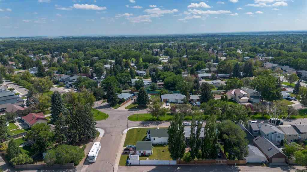 MLS® A2267131 - 315 Dieppe Boulevard S in Glendale Lethbridge, Residential