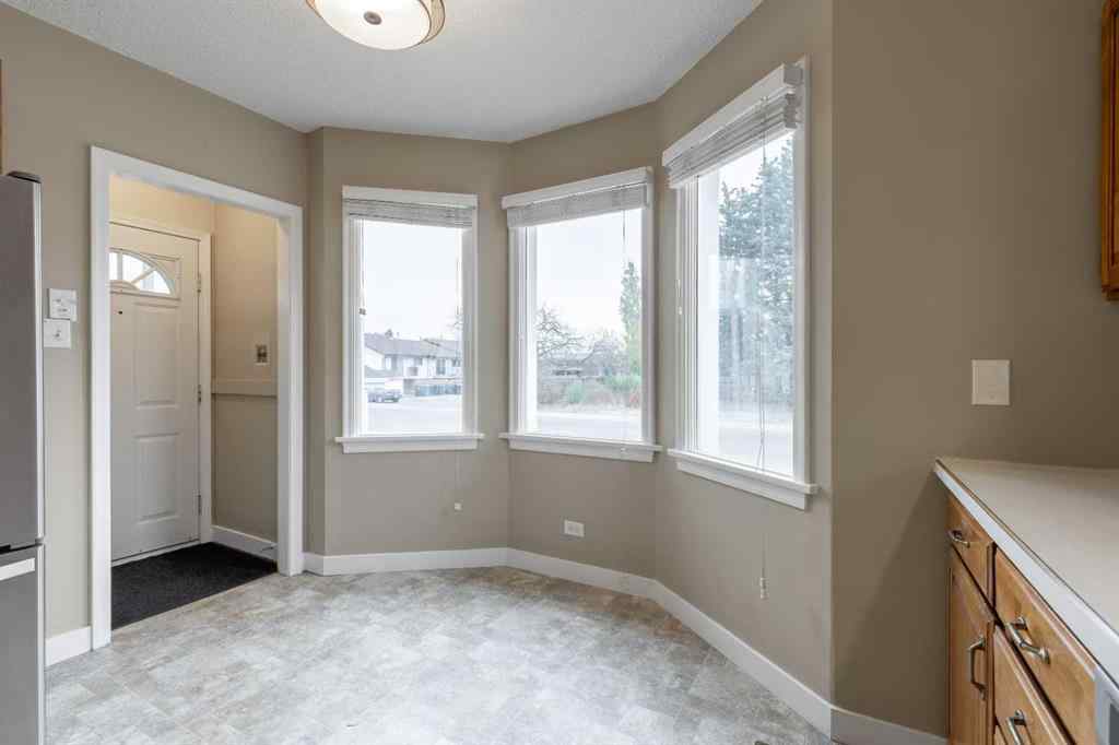 MLS® A2267131 - 315 Dieppe Boulevard S in Glendale Lethbridge, Residential