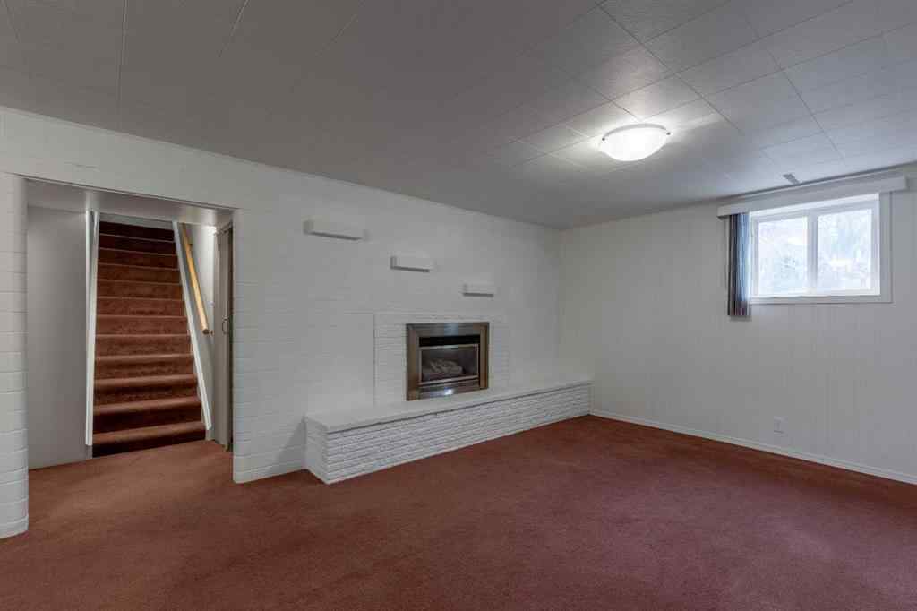 MLS® A2267131 - 315 Dieppe Boulevard S in Glendale Lethbridge, Residential