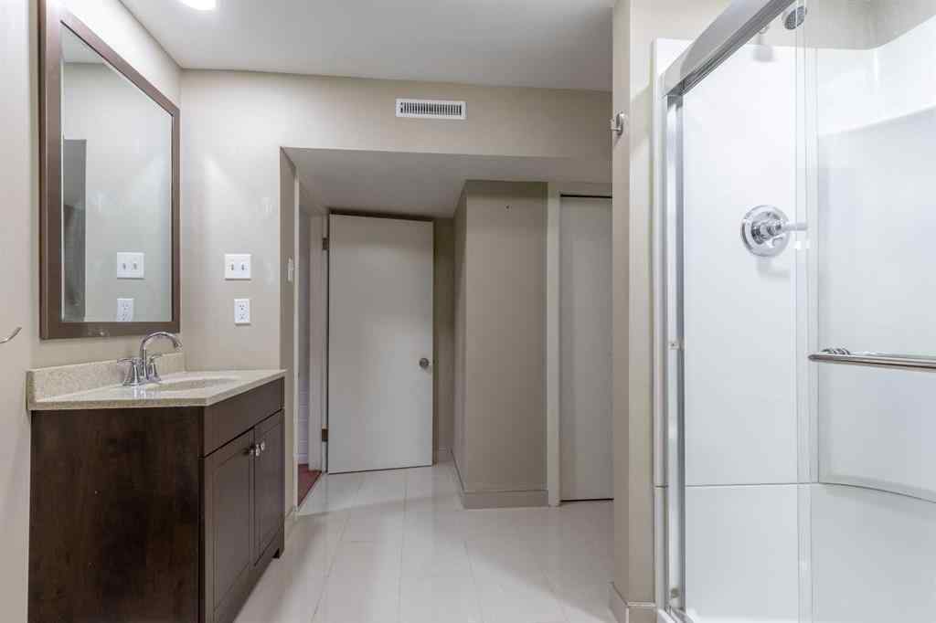 MLS® A2267131 - 315 Dieppe Boulevard S in Glendale Lethbridge, Residential