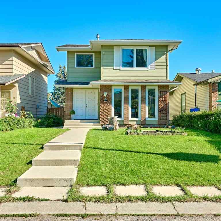 MLS® A2267132 - 16 Shawmeadows Crescent SW in Shawnessy Calgary, Residential