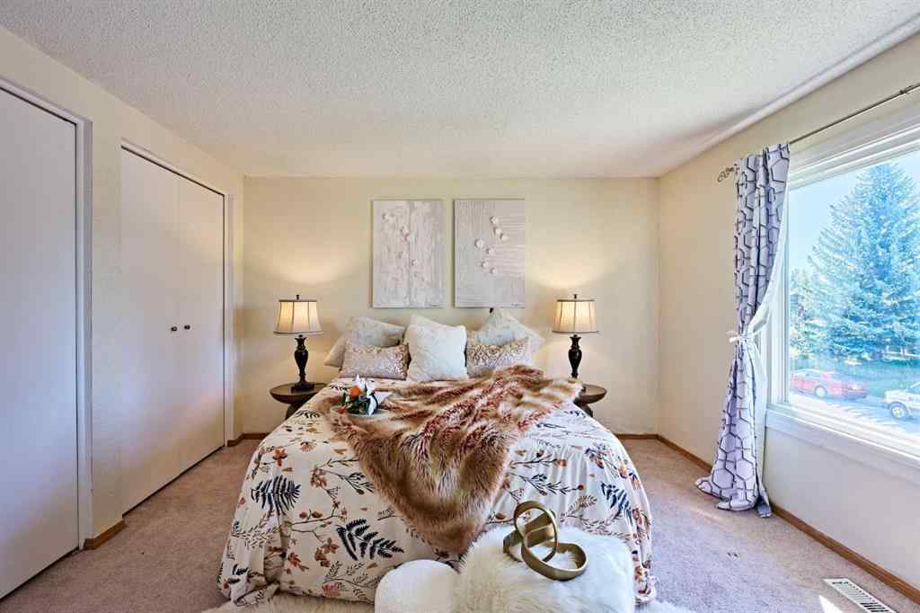 MLS® A2267132 - 16 Shawmeadows Crescent SW in Shawnessy Calgary, Residential