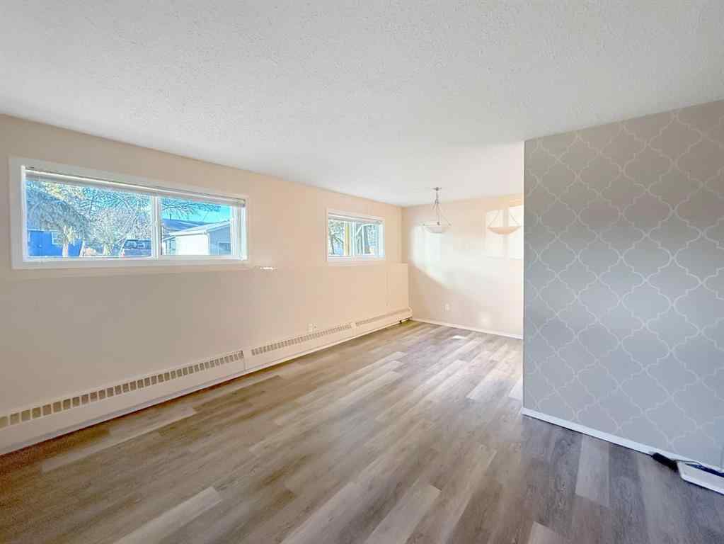 MLS® A2267133 - Unit #104 4808 45 Street  in Downtown East Stettler, Residential