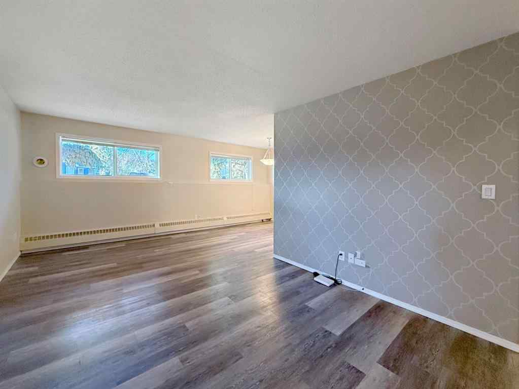 MLS® A2267133 - Unit #104 4808 45 Street  in Downtown East Stettler, Residential