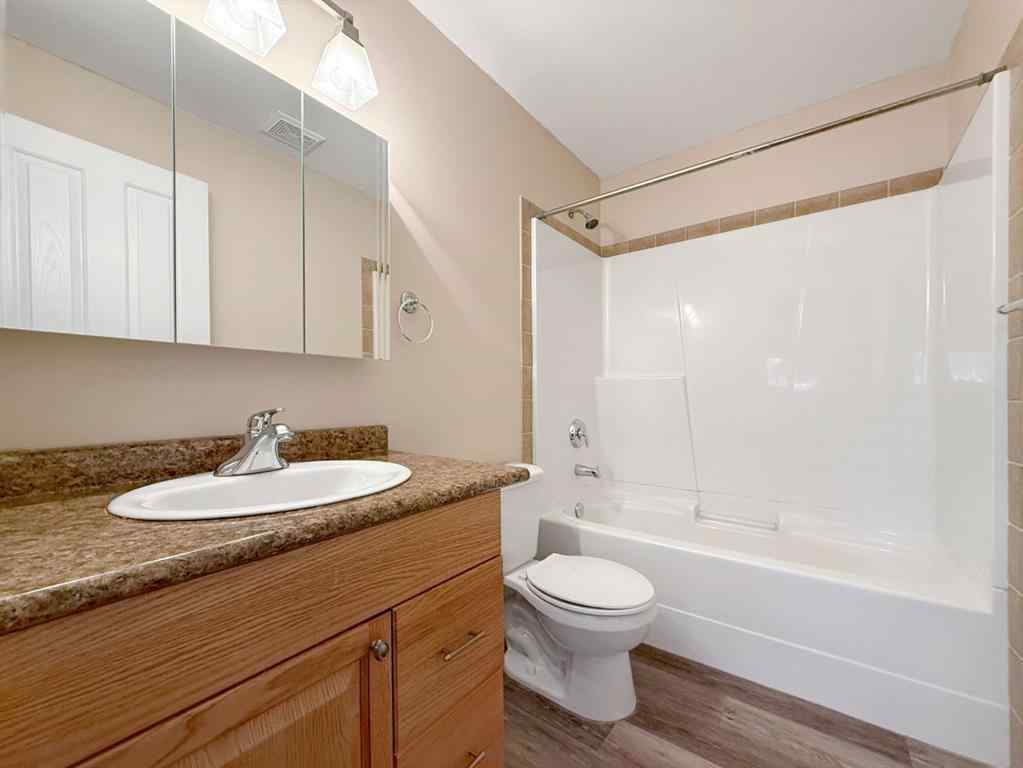 MLS® A2267133 - Unit #104 4808 45 Street  in Downtown East Stettler, Residential