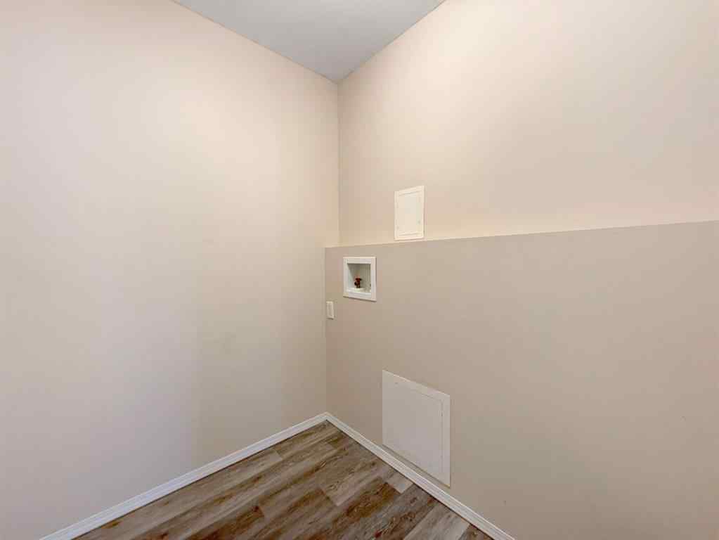 MLS® A2267133 - Unit #104 4808 45 Street  in Downtown East Stettler, Residential