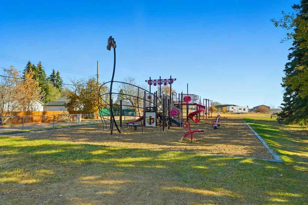 MLS® A2267133 - Unit #104 4808 45 Street  in Downtown East Stettler, Residential