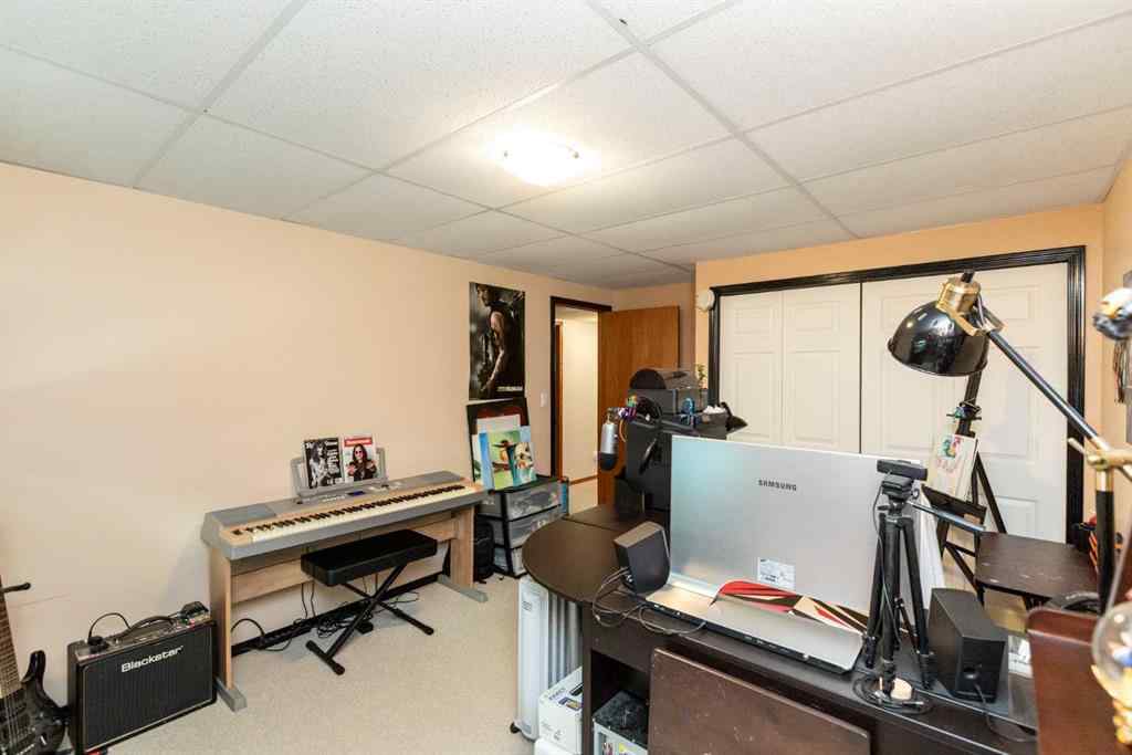 MLS® A2267135 - 5109 45 Street  in NONE Rimbey, Residential
