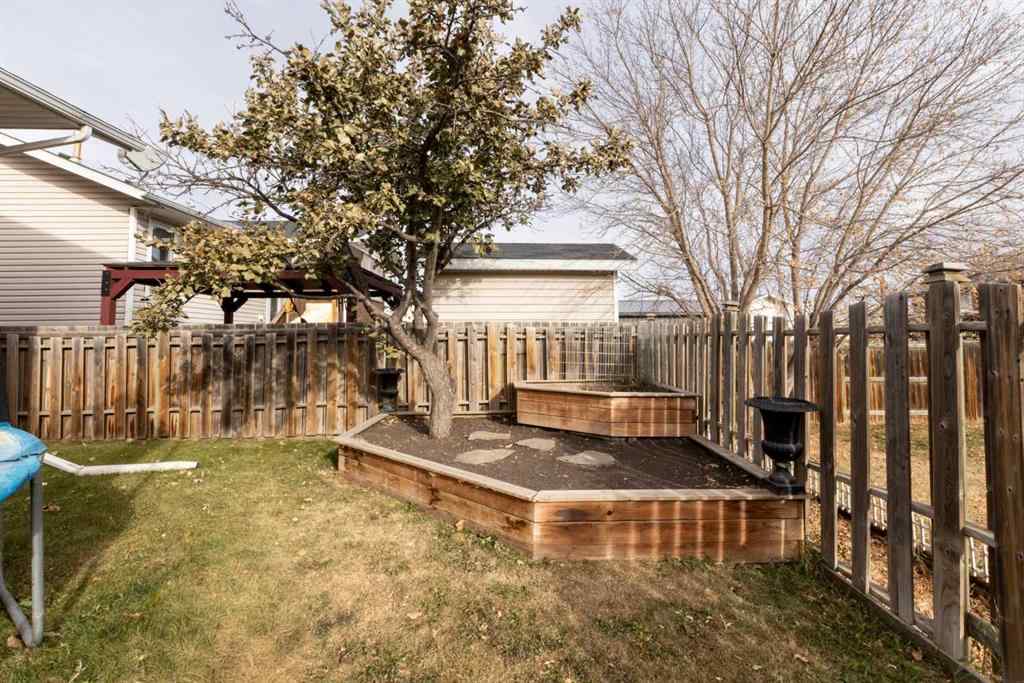 MLS® A2267135 - 5109 45 Street  in NONE Rimbey, Residential