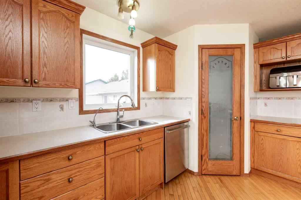 MLS® A2267135 - 5109 45 Street  in NONE Rimbey, Residential