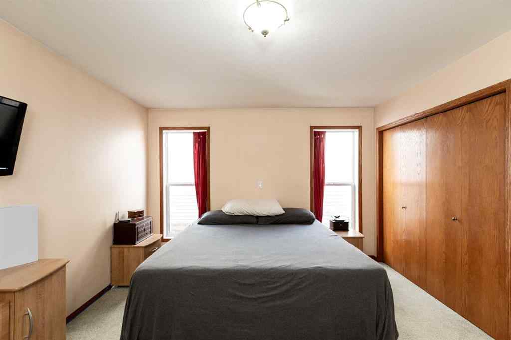 MLS® A2267135 - 5109 45 Street  in NONE Rimbey, Residential