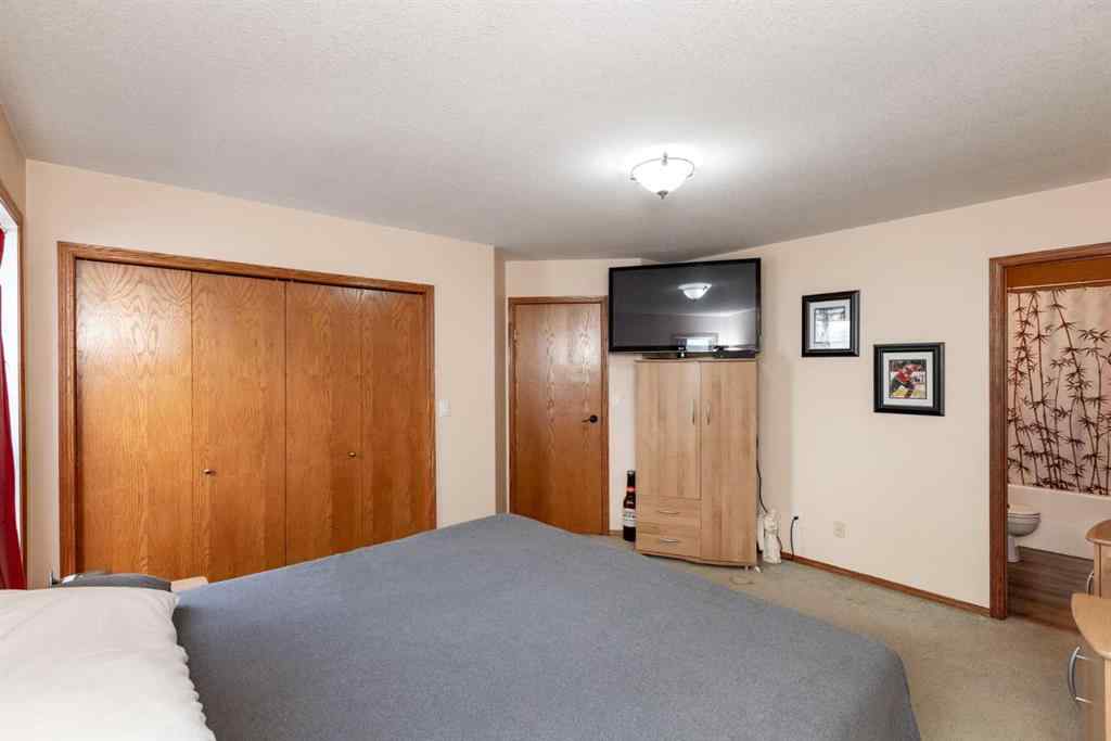 MLS® A2267135 - 5109 45 Street  in NONE Rimbey, Residential