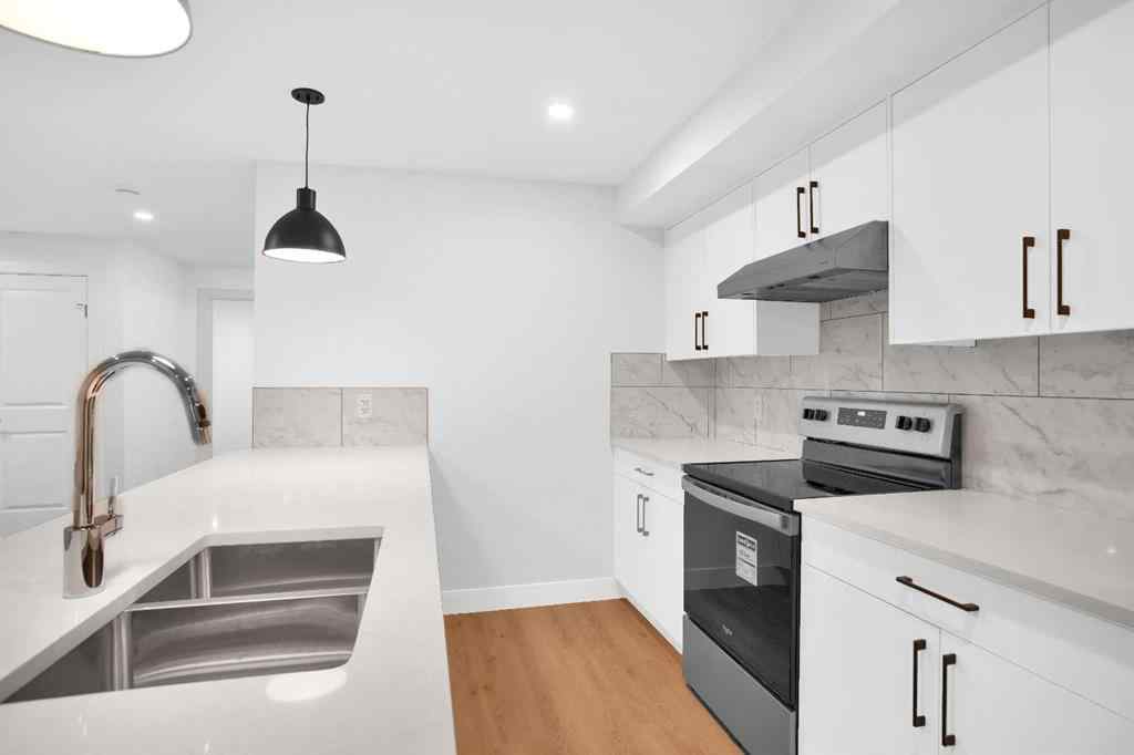 MLS® A2267137 - 2514 16A Street SE in Inglewood Calgary, Residential