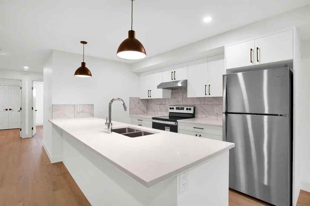 MLS® A2267137 - 2514 16A Street SE in Inglewood Calgary, Residential