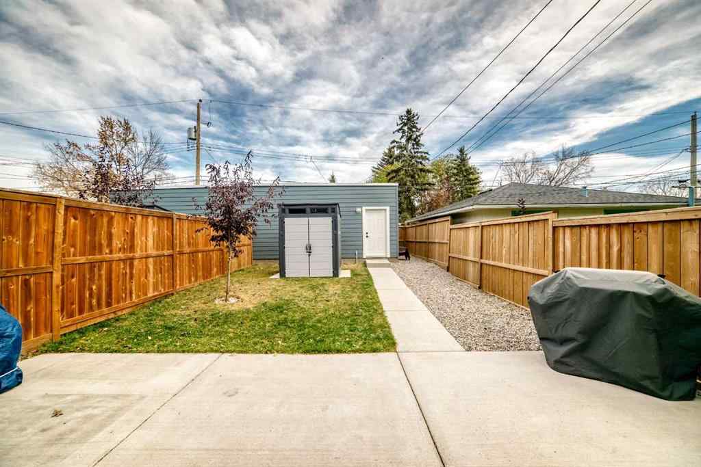 MLS® A2267137 - 2514 16A Street SE in Inglewood Calgary, Residential