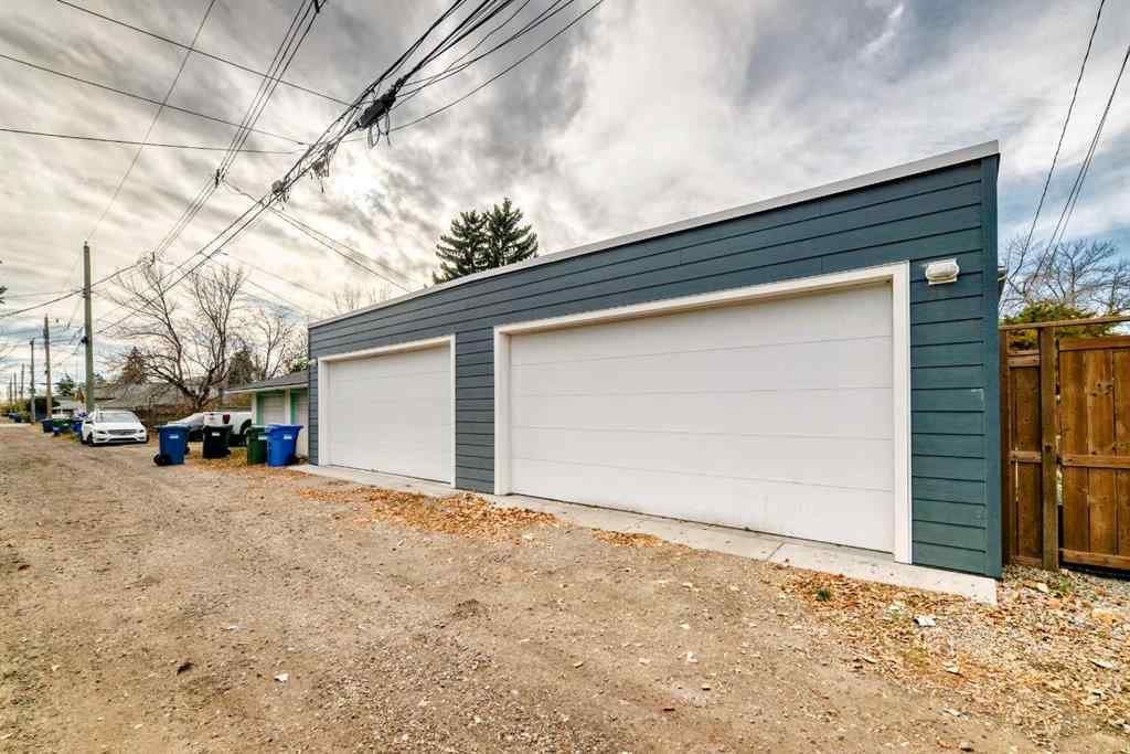 MLS® A2267137 - 2514 16A Street SE in Inglewood Calgary, Residential