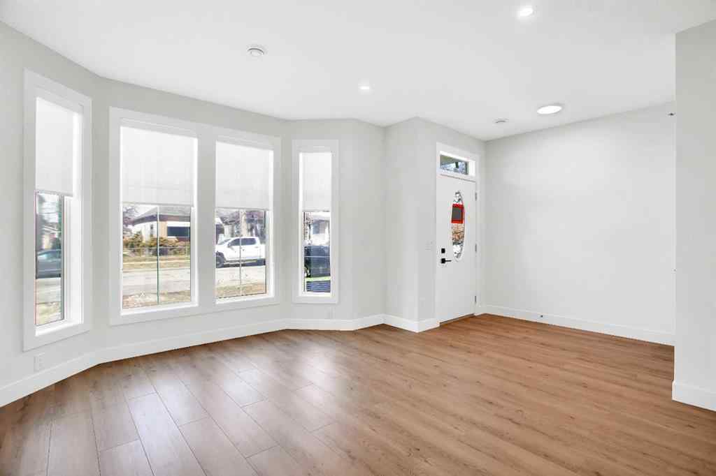 MLS® A2267137 - 2514 16A Street SE in Inglewood Calgary, Residential