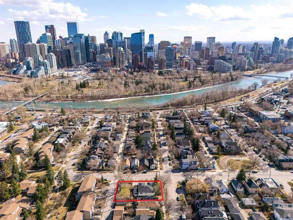 MLS® A2267138 - 414 7 Avenue NW in Sunnyside Calgary, Residential