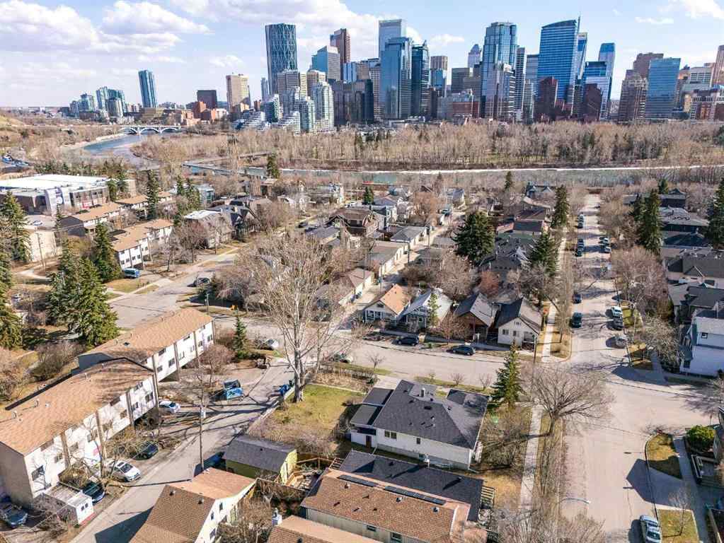 MLS® A2267138 - 414 7 Avenue NW in Sunnyside Calgary, Residential